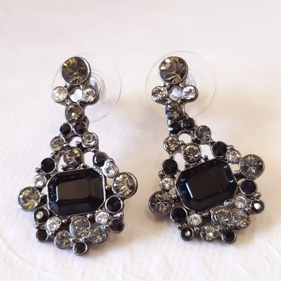 GIVENCHY Vintage Earrings - Picture 2 of 4